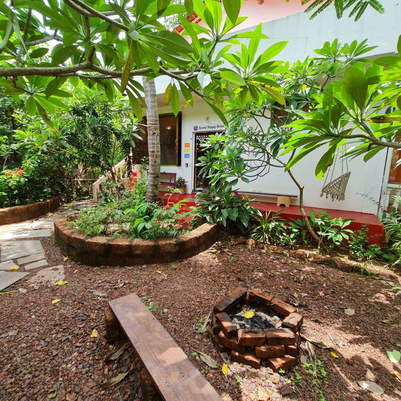 The front garden and sitting area by the main entrance